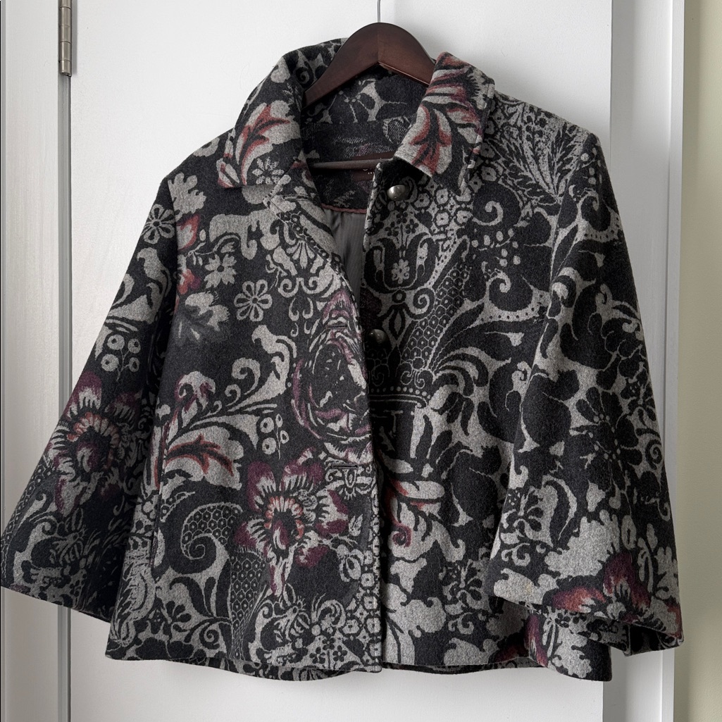Cole Haan Collection Black And Gray Floral Cape Swing Peacoat Jacket Size 14